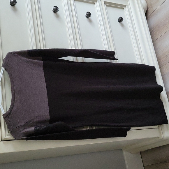 Sweater Dress - Picture 4 of 7